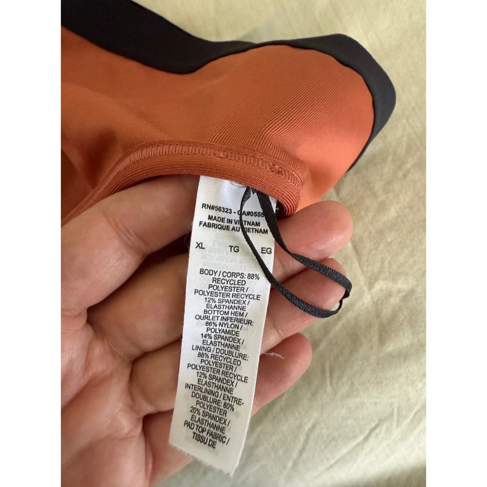 Nike Swoosh Sports Bra Women's XL Burnt Orange Black‎ Medium Support Compressi